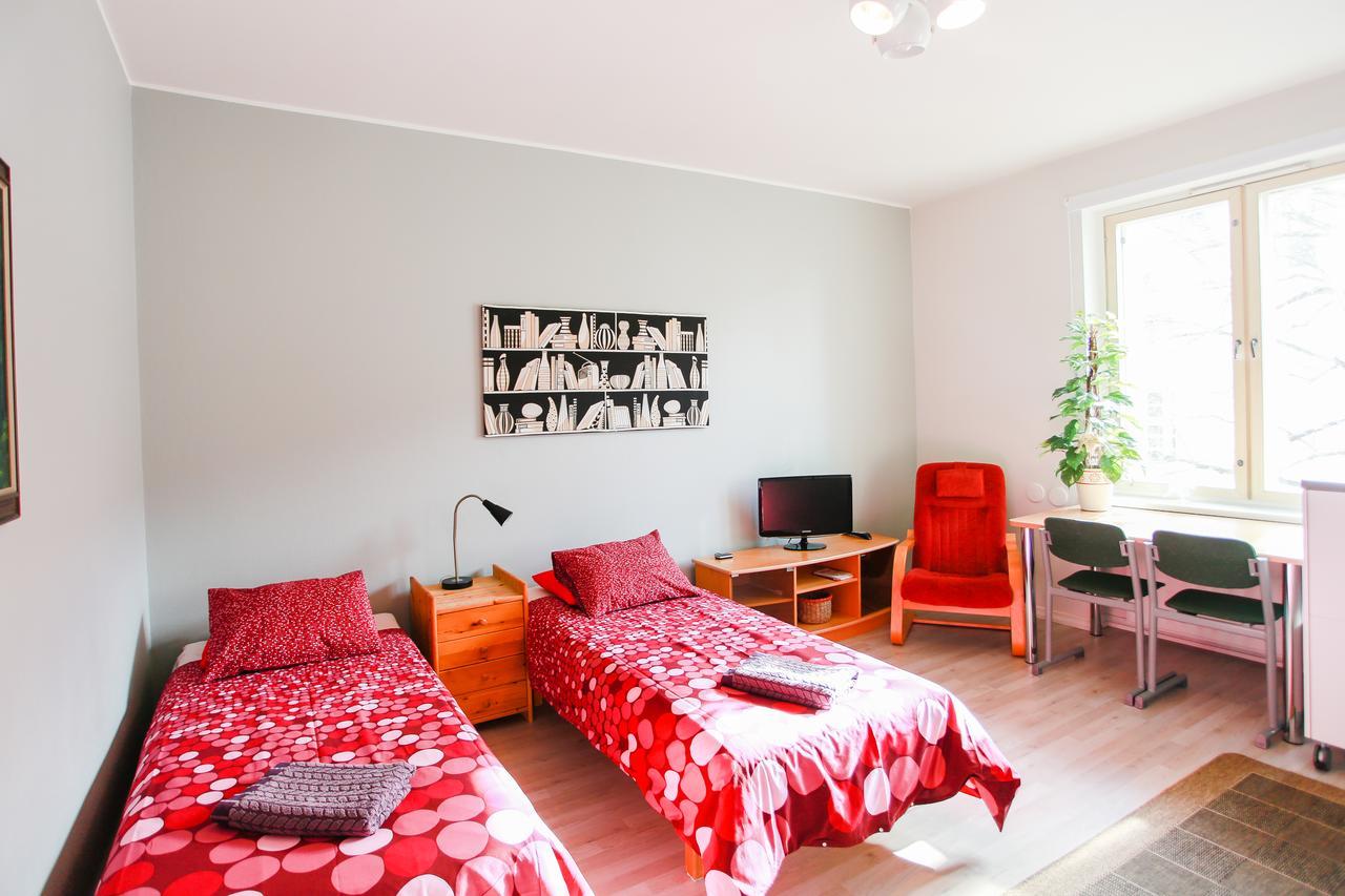 Cozy Studio Next To Bus Station Turku Exterior photo